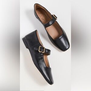 Sam Edelman
MICHAELA MARY JANE FLAT
Black, leather
Size 7
NWT